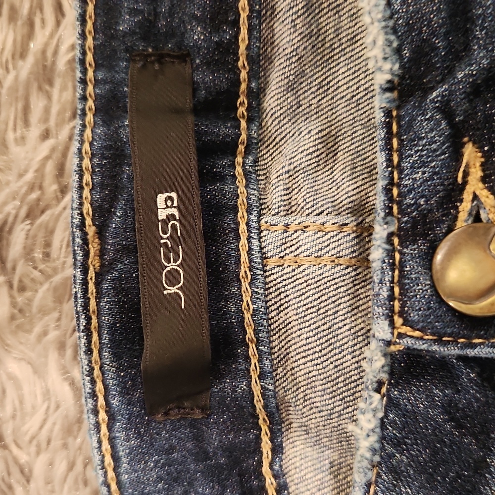 Joe's Jeans Blue Distressed "Kaegan" Skinny Jeans Size 31! - Picture 2 of 10